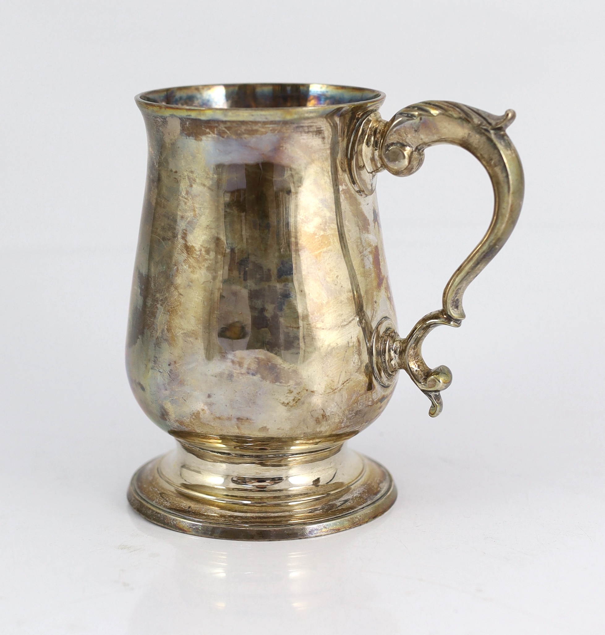 A George III silver baluster pint mug, by Peter & Ann Bateman